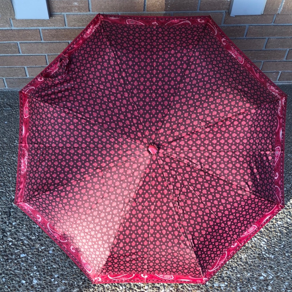 New Vera Bradley Umbrella Mesa Red